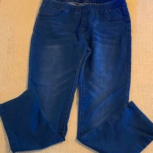 S&A Elastic Waist Jeans- Size 32- Women's
